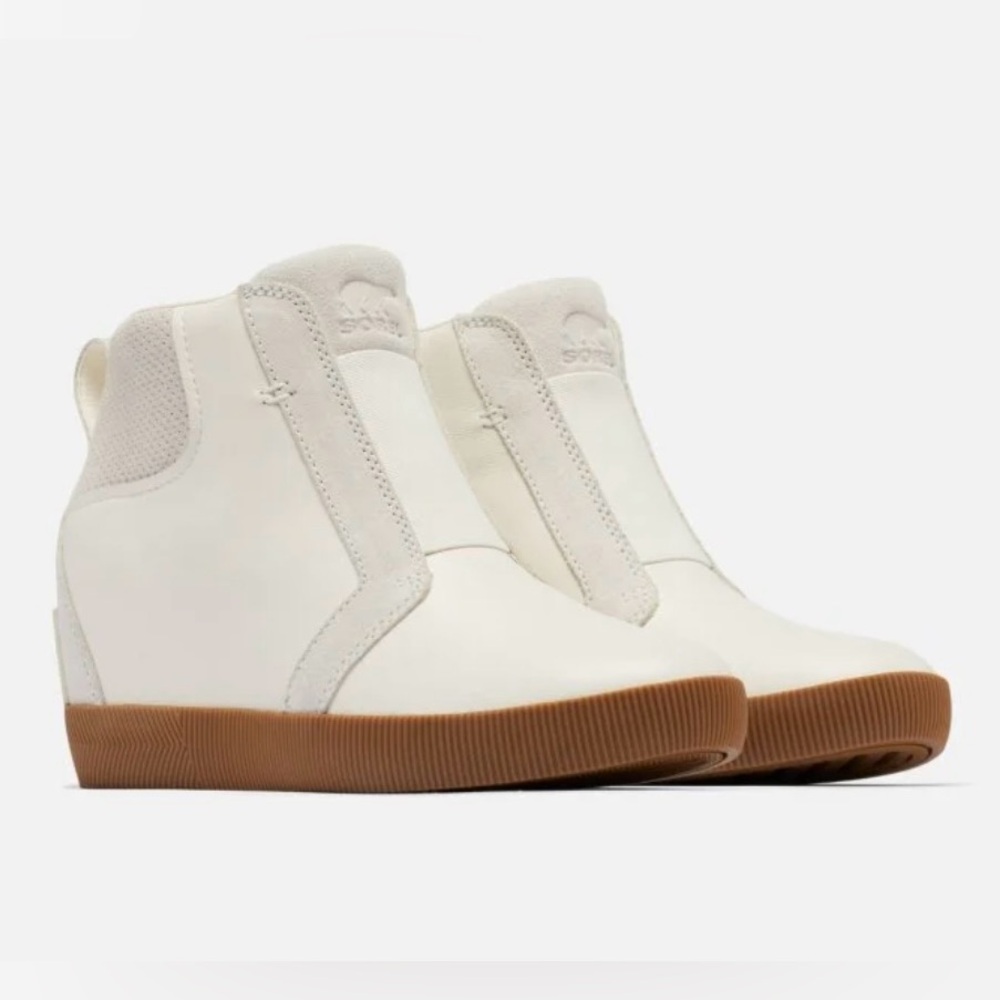 Sorel Cream White Wedge Ankle Boots with Gum Sole